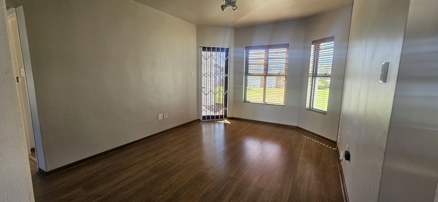 To Let 3 Bedroom Property for Rent in Paradyskloof Western Cape